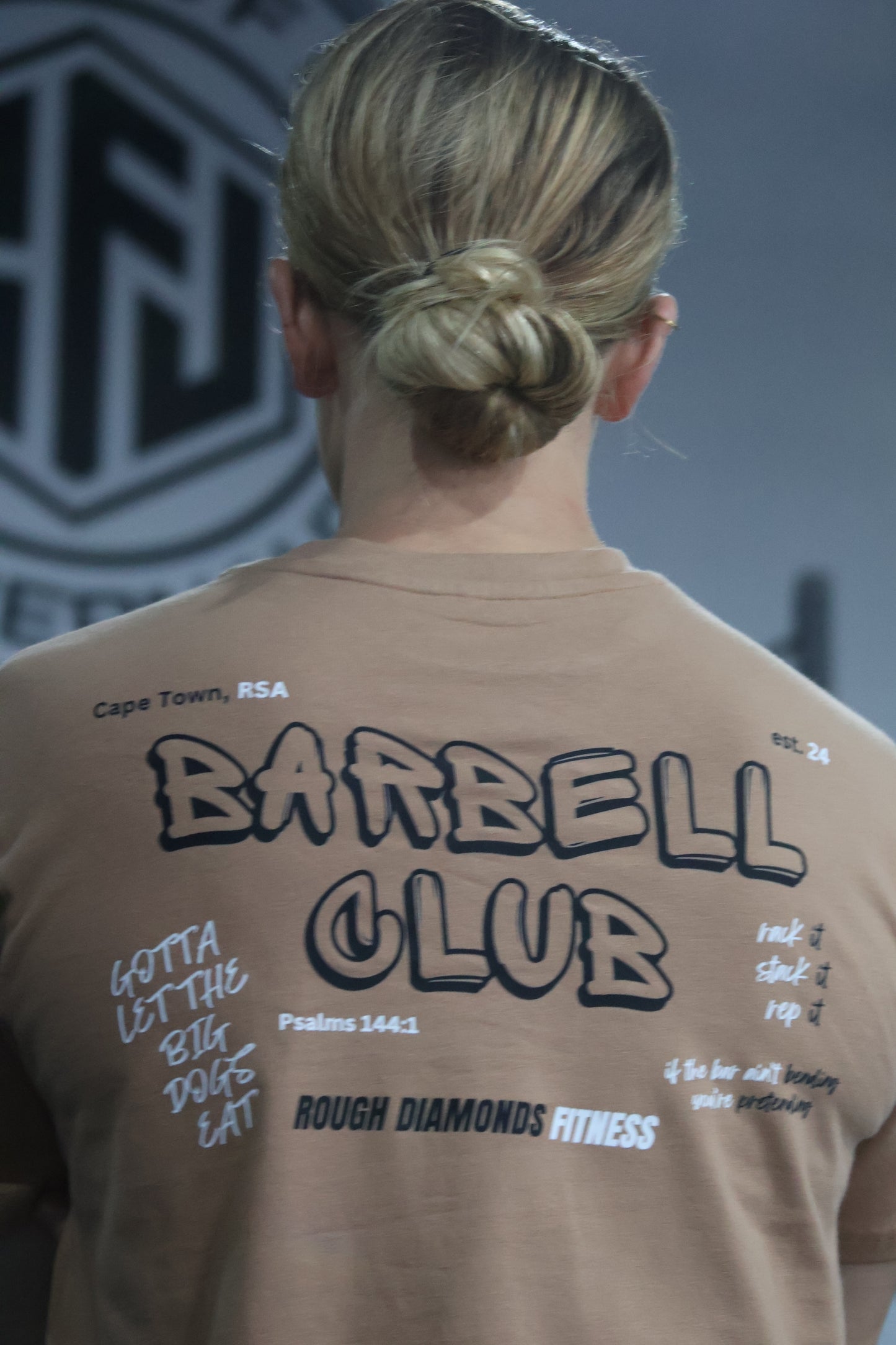 Ladies "BARBELL CLUB" crop t-shirt